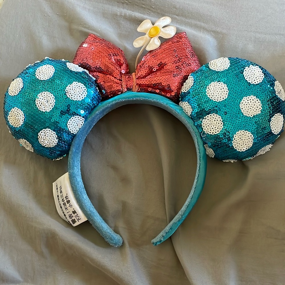 Disney Minnie Mouse ears